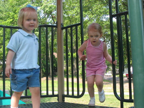 2006_08_12 Cate and Jane at Deer Creek Park.jpg